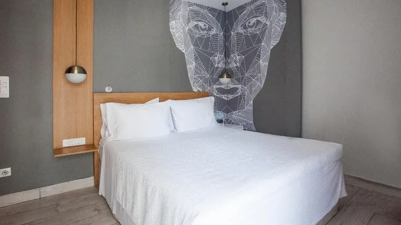 Golden Star City Resort
