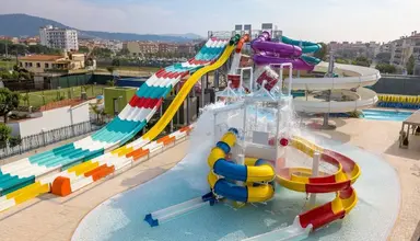 Golden Taurus Aquapark Resort