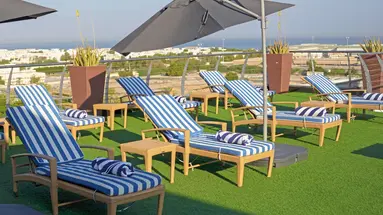 Golden Tulip Muscat