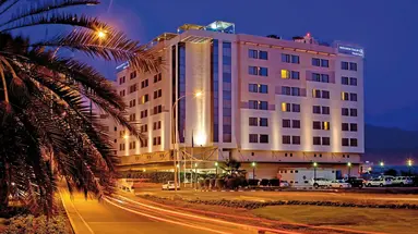 Golden Tulip Muscat