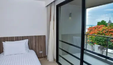 Golden Tulip Pattaya Beach Resort