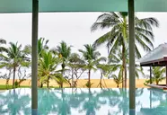 Goldi Sands
