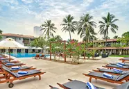 Goldi Sands