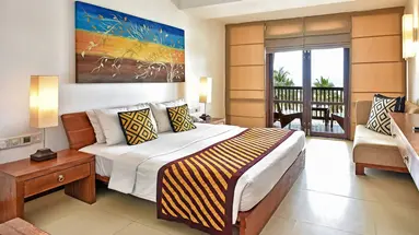 Goldi Sands