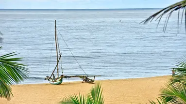 Goldi Sands