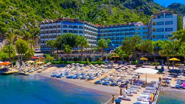 Golmar Beach