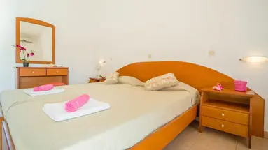 Goudelis Apartments