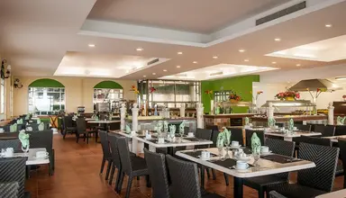 GR Solaris Cancun