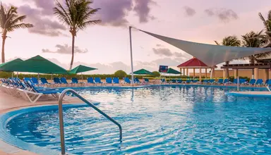 GR Solaris Cancun