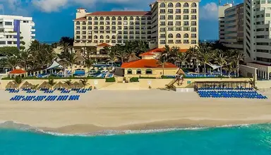 GR Solaris Cancun