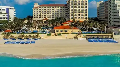 GR Solaris Cancun