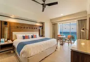 GR Solaris Cancun