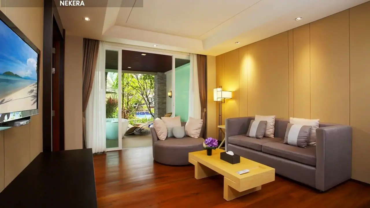 Graceland Khaolak Beach Resort