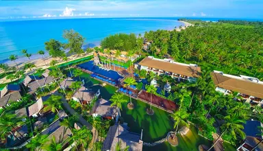 Graceland Khaolak Beach Resort