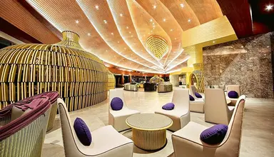 Graceland Khaolak Beach Resort