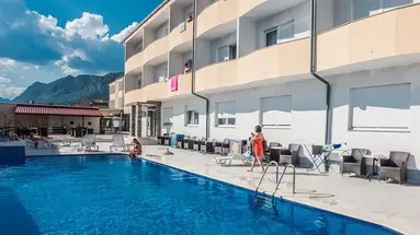 Gradac Hotel