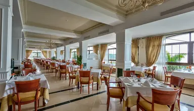 Gran Bahia Principe Cayacoa