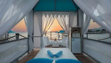 Granada Luxury Beach