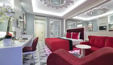 Granada Luxury Beach