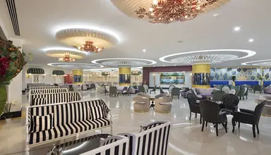 Granada Luxury Beach
