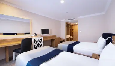 Granada Luxury Okurcalar
