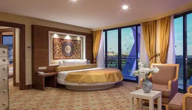 Granada Luxury Okurcalar
