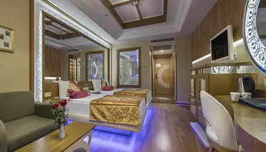 Granada Luxury Okurcalar