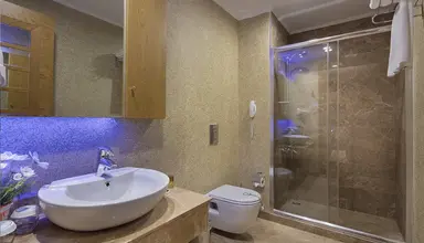 Granada Luxury Okurcalar