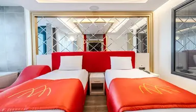 Granada Luxury Red
