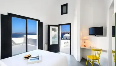 Grand Ambassador Santorini 