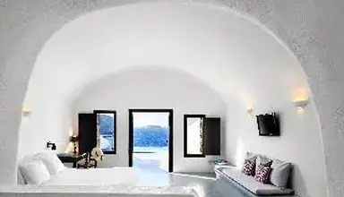 Grand Ambassador Santorini