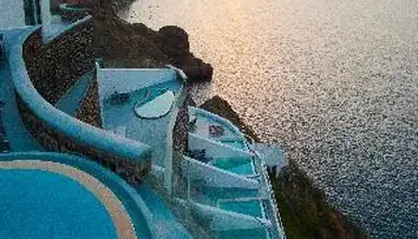 Grand Ambassador Santorini