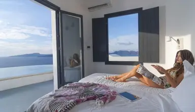 Grand Ambassador Santorini 