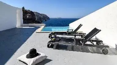 Grand Ambassador Santorini 