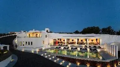 Grand Ambassador Santorini 