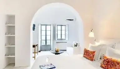 Grand Ambassador Santorini