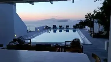 Grand Ambassador Santorini 