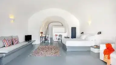 Grand Ambassador Santorini 
