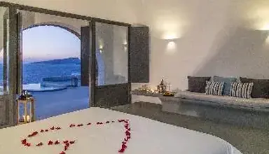 Grand Ambassador Santorini