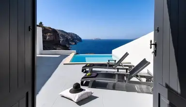 Grand Ambassador Santorini 