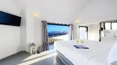 Grand Ambassador Santorini 