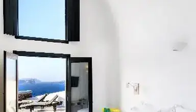 Grand Ambassador Santorini