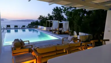 Grand Ambassador Santorini 