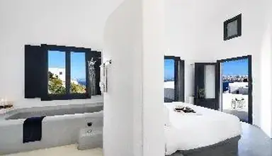 Grand Ambassador Santorini