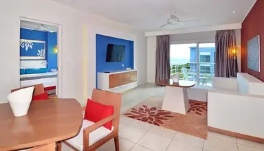 Grand Aston Cayo Las Brujas Beach Resort
