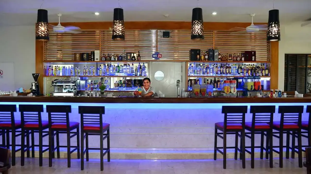 Grand Aston Cayo Las Brujas Beach Resort