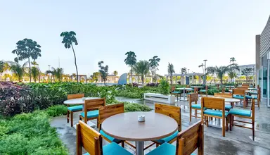 Grand Aston Varadero