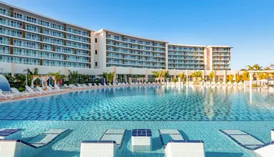 Grand Aston Varadero