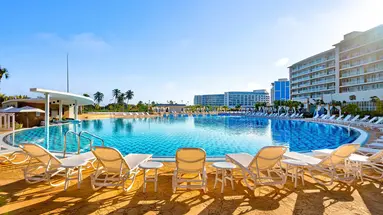 Grand Aston Varadero