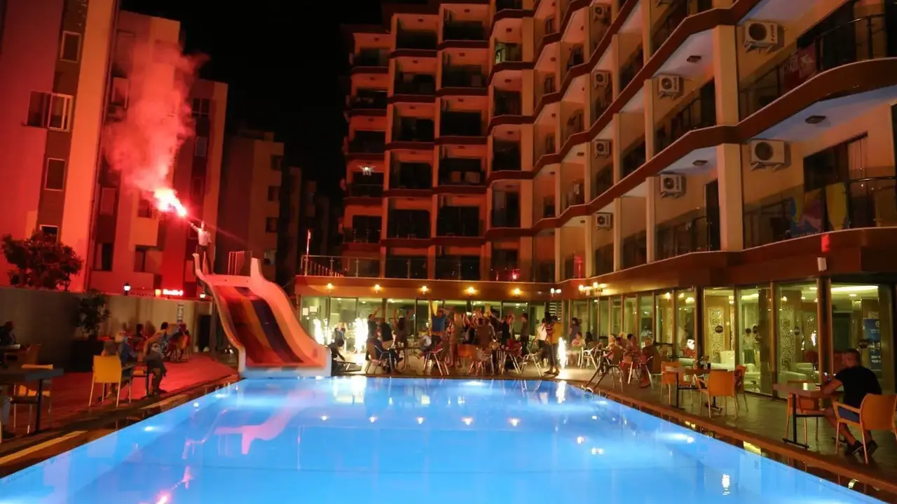 Grand Barhan